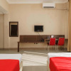Отель RedDoorz @ Hotel Putri Gading Bengkulu, фото 4