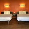 Отель Motel 6 Carlsbad Downtown, фото 3