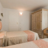 Отель It consists of 3 bedrooms with air conditioning (one triple with a double and a single bed, a twin b, фото 5