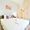 Отель Fresh & renovated apartment next to metro station, фото 2