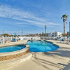 Отель Sunny Padre Island Condo, Only 2 Mi to Beaches!, фото 4