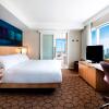 Отель Delta Hotels by Marriott Toronto, фото 5