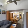 Отель Whistler Village Inn And Suites, фото 12