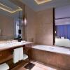 Отель Sheraton Grand Wuhan Hankou Hotel, фото 4
