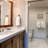 Отель Town Pointe, фото 22