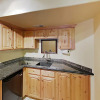 Отель New Listing! Mountain-view Ski W/ Hot Tub 4 Bedroom Home, фото 4