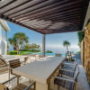 Отель Multi-level Camps Bay Villa With Magestic Ocean Views Mavambo, фото 14