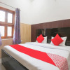 Отель OYO 73731 Hotel Mayur, фото 18