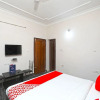 Отель OYO 14988 Regal Stays, фото 5