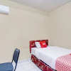 Отель OYO 92964 Kost 99, фото 13