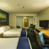 Отель Holiday Inn Express Hotel & Suites Jacksonville-Blount Island, фото 4