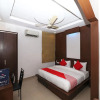 Отель OYO 12780 New Hotel Rajwada, фото 4