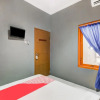 Отель OYO Life 91239 Kost Rosandy House Yogyak, фото 5