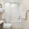 Отель Harrison Lake Pets Welcome 3BR Suite, фото 10
