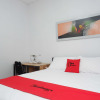 Отель RedDoorz Plus near Patung Kuda Undip, фото 4