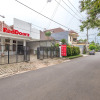 Отель RedDoorz Syariah near Gajayana Stadium Malang, фото 1