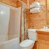 Отель Pet-friendly Cabin w/ Loft: 5 Mi to Lake Lure!, фото 8