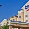 Отель Fairfield Inn And Suites Lewisburg в Льюисбурге