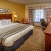 Отель Country Inn & Suites by Radisson, Charleston South, WV, фото 32