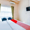 Отель Penginapan Keluarga Syariah by OYO Rooms, фото 13