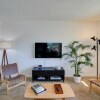 Отель Airy Long Beach Condo Rental: 2 Mi to Ocean!, фото 4