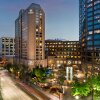 Отель Hilton Charlotte Uptown в Шарлотте