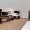 Отель WoodSpring Suites Bakersfield East, фото 5
