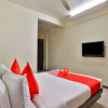 Отель Arya Corporate by OYO Rooms, фото 7