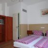 Отель Unikum Panzió, фото 2