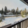Отель New Listing! Remodeled : 300 To Ski Shuttle 1 Bedroom Condo, фото 19