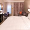 Отель Hampton Inn & Suites Orlando/East UCF Area, фото 32