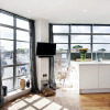Отель Panoramic Peckham Home by the Overground Station, фото 10
