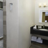Отель Fairfield Inn & Suites Fifth Avenue, фото 8