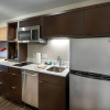 Отель TownePlace Suites Milwaukee Oak Creek, фото 7