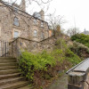 Отель JOIVY Calton Hill Idyllic Cottage Feel Next 2 Princes St, фото 16