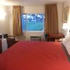 Отель Econo Lodge, фото 5