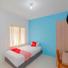 Отель OYO 90637 Rumah Ni Karo, фото 4