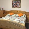 Отель Lovely Room With Barbecue Terrace and Free Parking on Premises, фото 1