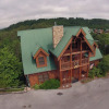 Отель Ern854 - Wagon Wheel Lodge - Great Location! Close To All The Action! 9 Bedroom Cabin by RedAwning, фото 1