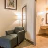 Отель Quality Inn & Suites, фото 12