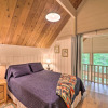 Отель Spacious Cabin - 4 Mi to Blue Ridge Parkway!, фото 3