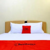 Отель RedDoorz @ Kotabaru, фото 4