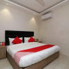 Отель Oyo Flagship 28064 Sector 28 Rajendra Colony, фото 6