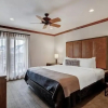 Отель Luxury 1 Bedroom at The Hythe in Lionshead Village, фото 3