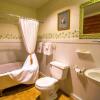 Отель The Grand Living Bed & Breakfast, фото 26