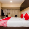 Отель OYO 22007 Hotel Kuber Hospitality, фото 27