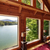 Отель Large Lakefront Cabin W/kayaks And Boathouse 5 Bedroom Home, фото 19