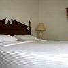 Отель Chestnut Grove Resort в Генривилле