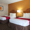 Отель Westbridge Inn and Suites, фото 3