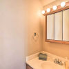 Отель Charming, Spacious & Pet-friendly Buena Vista Home, фото 10